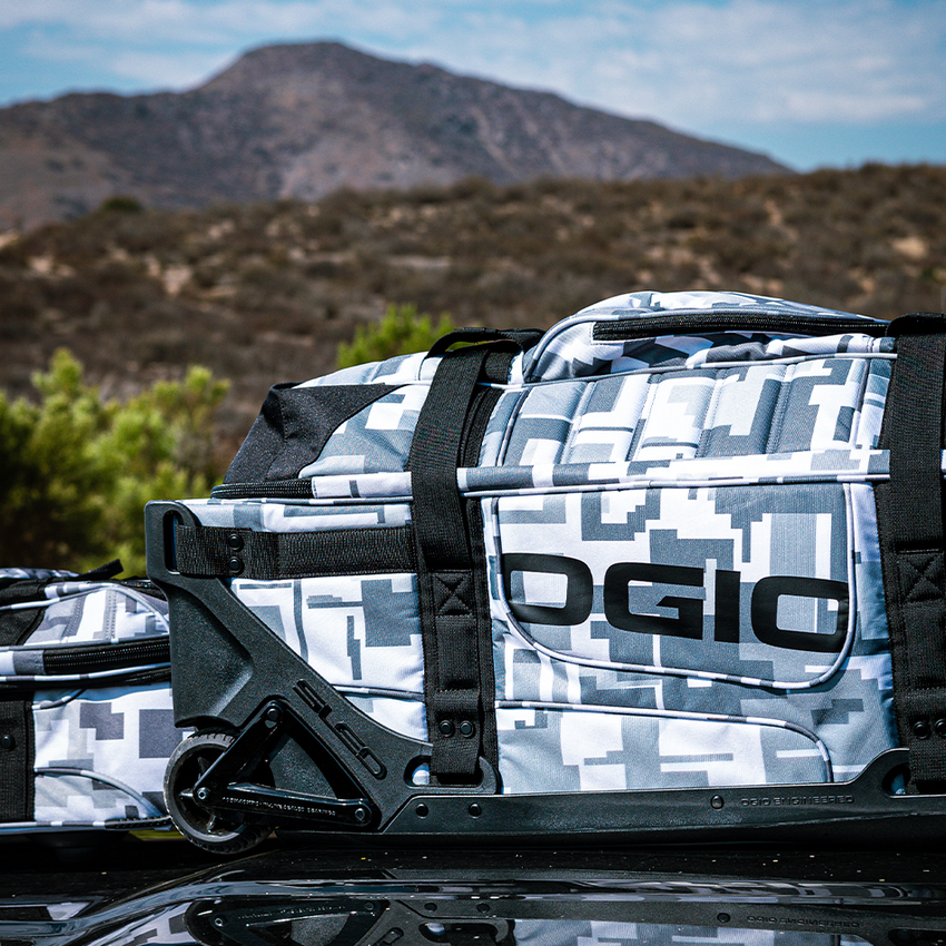 Rig 9800 Travel Bag - View 10