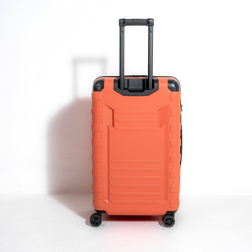 RENEGADE VAULT CHECKED BAG - View 7