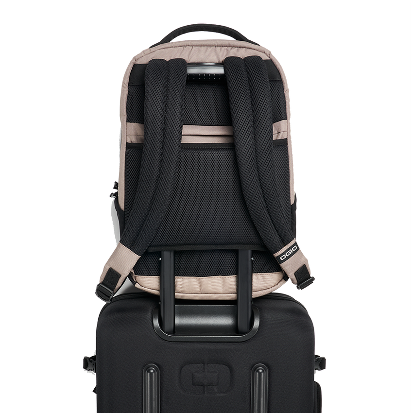 OGIO PACE 20 Backpack - View 9