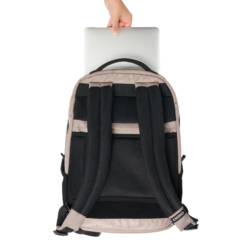 OGIO PACE 20 Backpack image 8