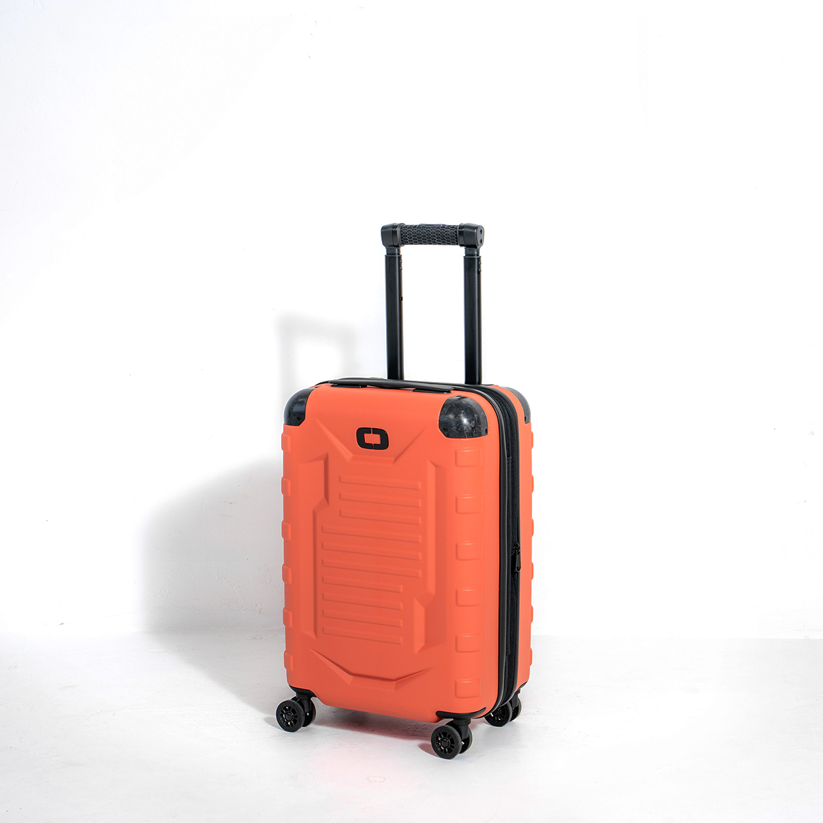 RENEGADE VAULT CARRY-ON BAG image 6