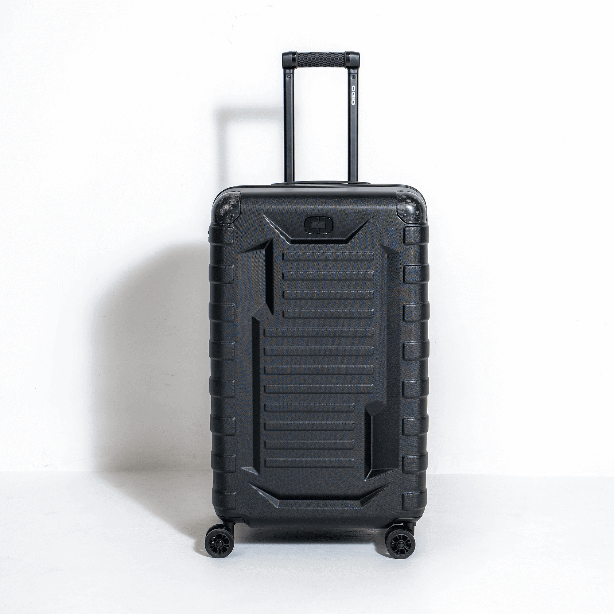 RENEGADE VAULT CHECKED BAG image 8