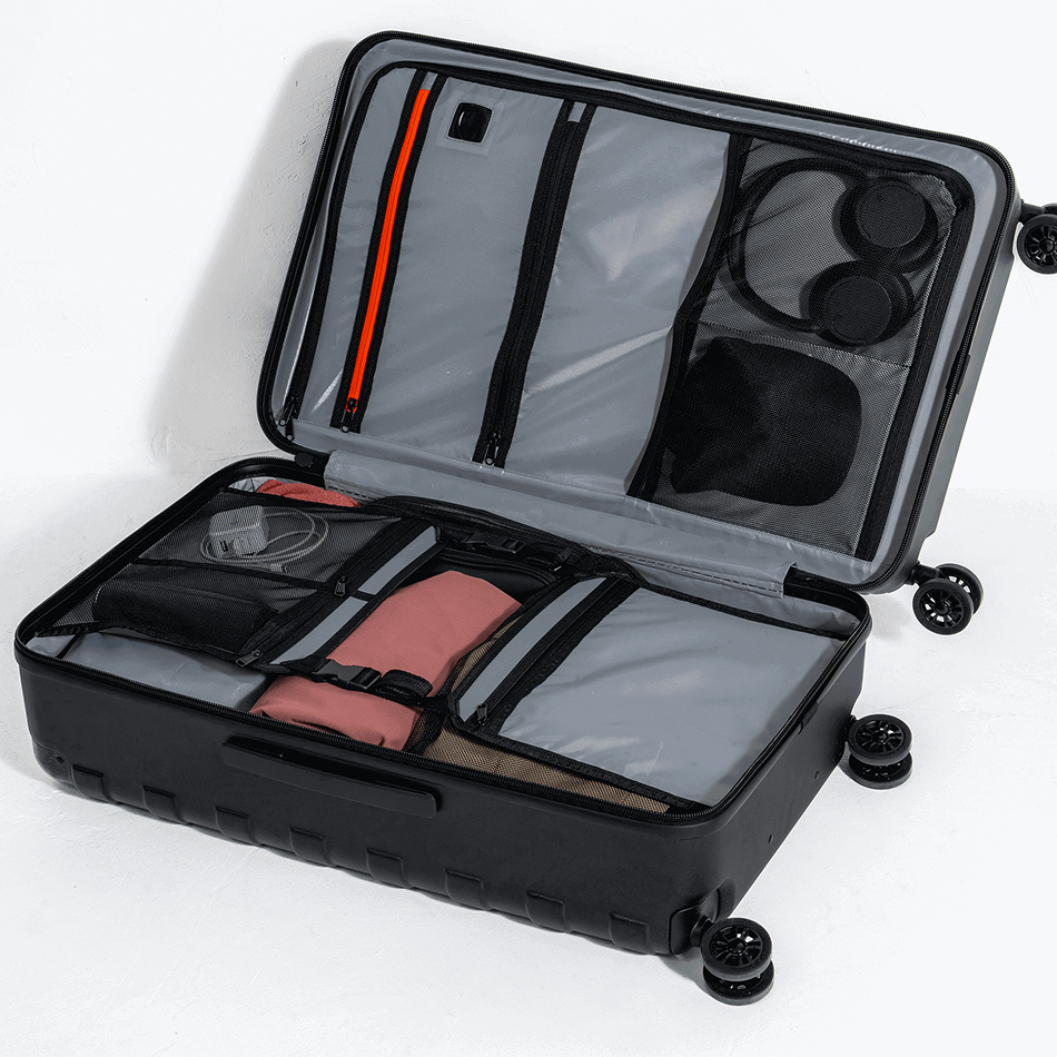 RENEGADE VAULT CHECKED BAG image 3