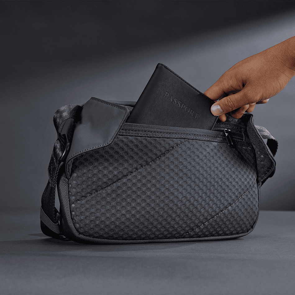 Pace Pro Crossbody image 3