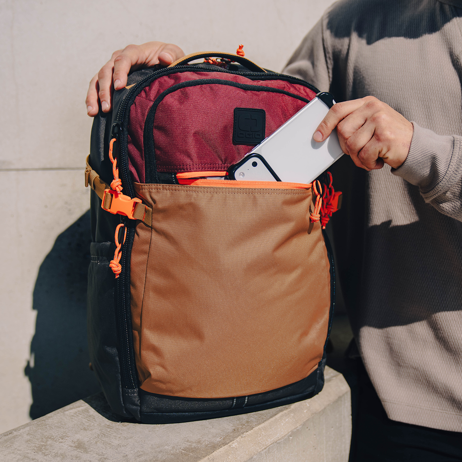 Alpha 25L Backpack image 2