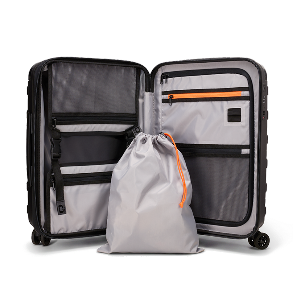RENEGADE VAULT CARRY-ON BAG image 5