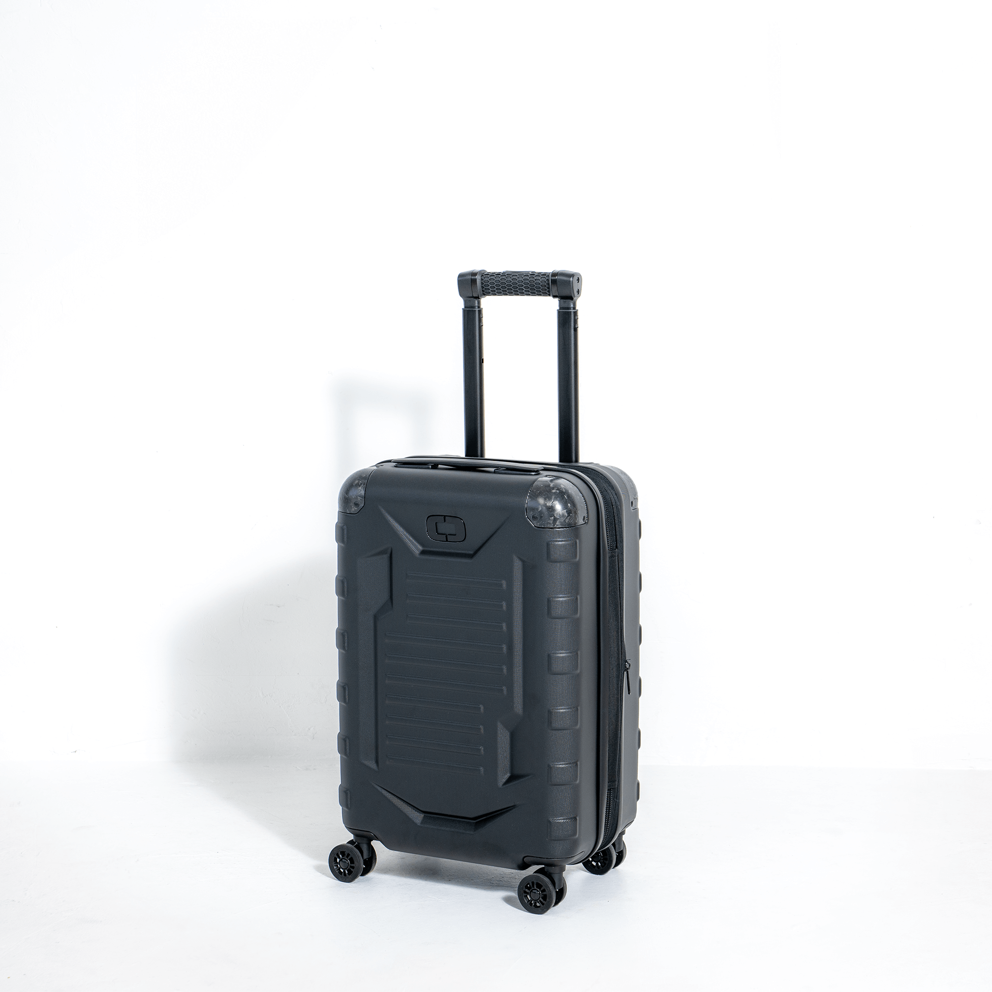 RENEGADE VAULT CARRY-ON BAG image 6