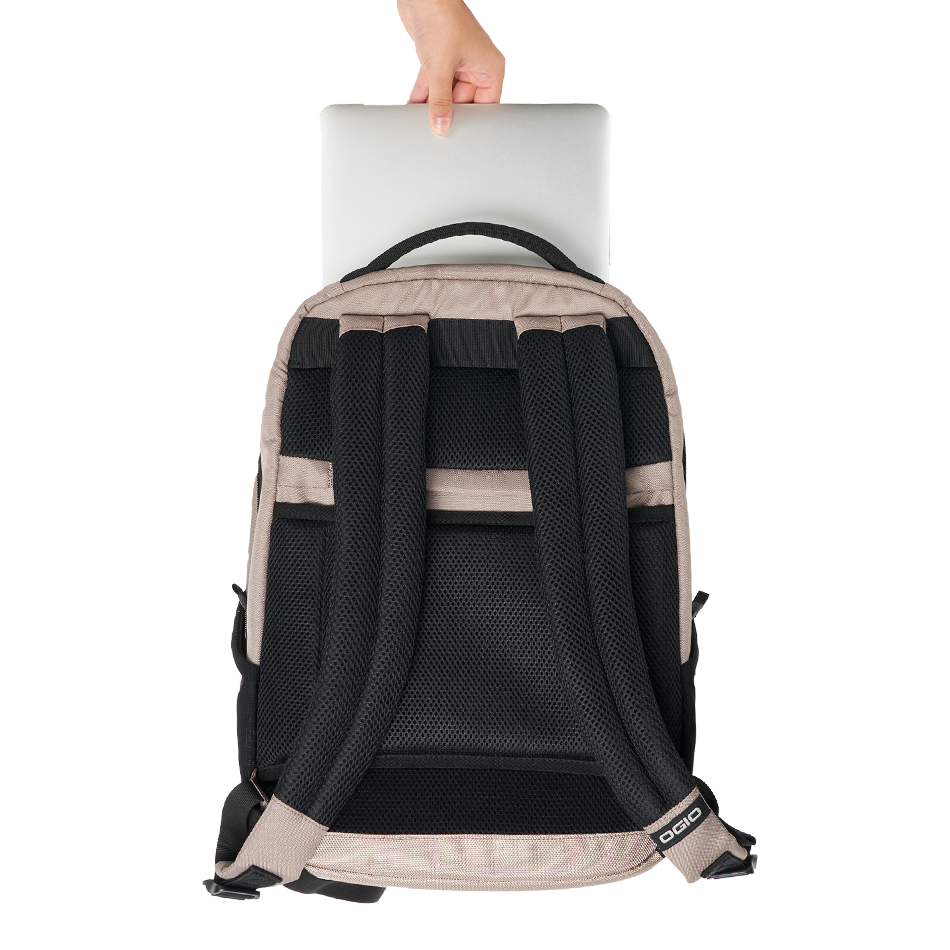 OGIO PACE 20 Backpack image 8